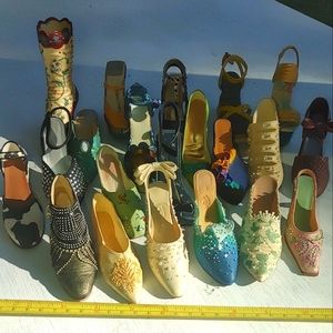 Just The Right Shoe Collection (20 pieces)